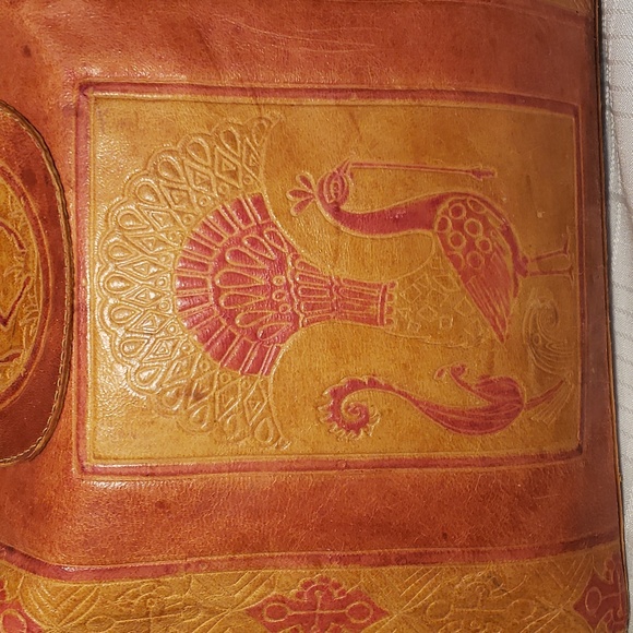 Handmade Tooled leather women's handbag, African motif . - Picture 2 of 12